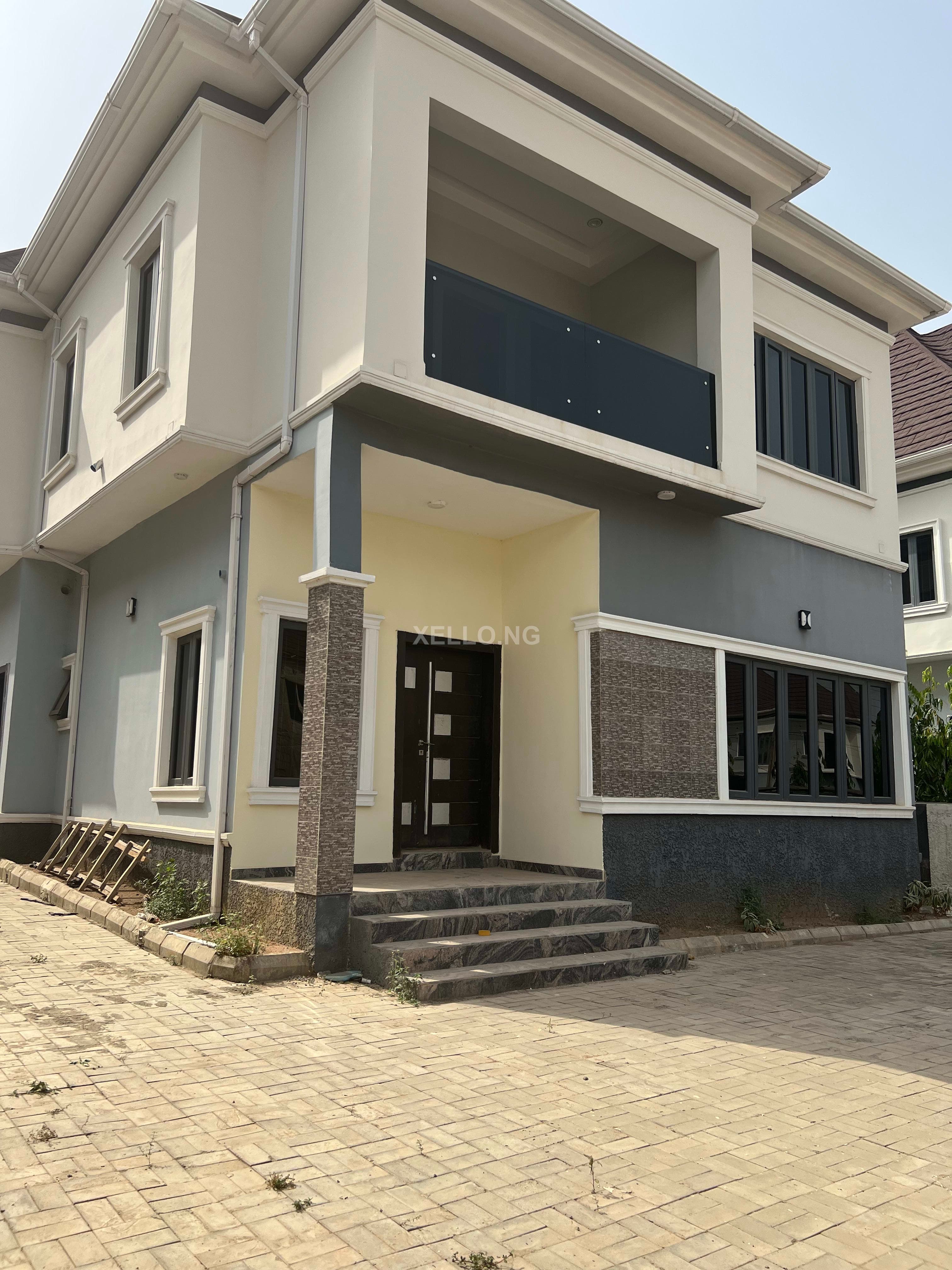 4Bedroom Duplex For Sale