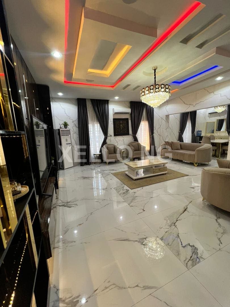4bedroom duplex with 2room bq