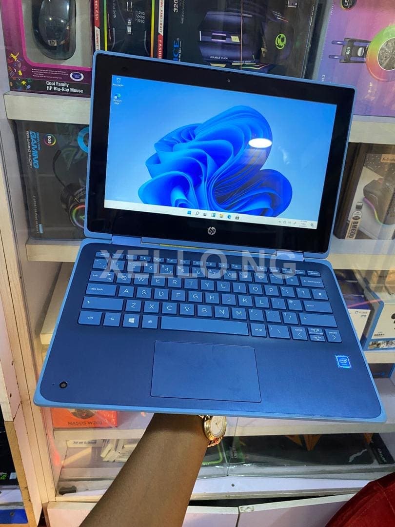 Hp Probook 11.