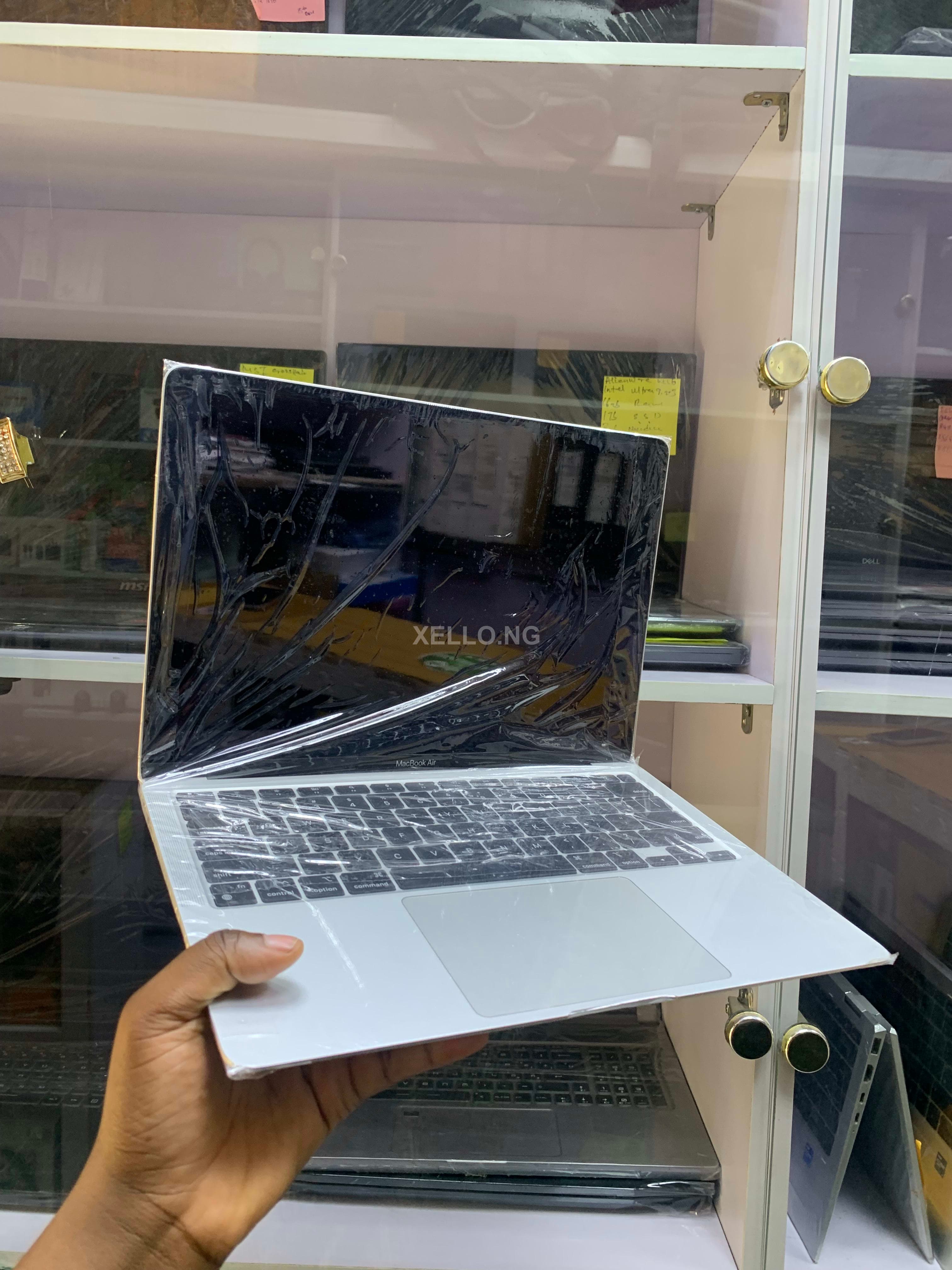 MacBook Air 2020