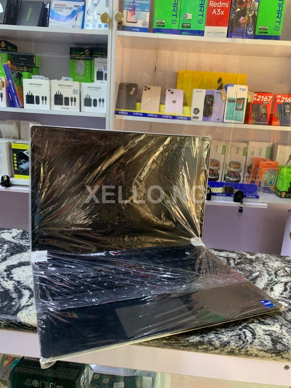 Alienware M15