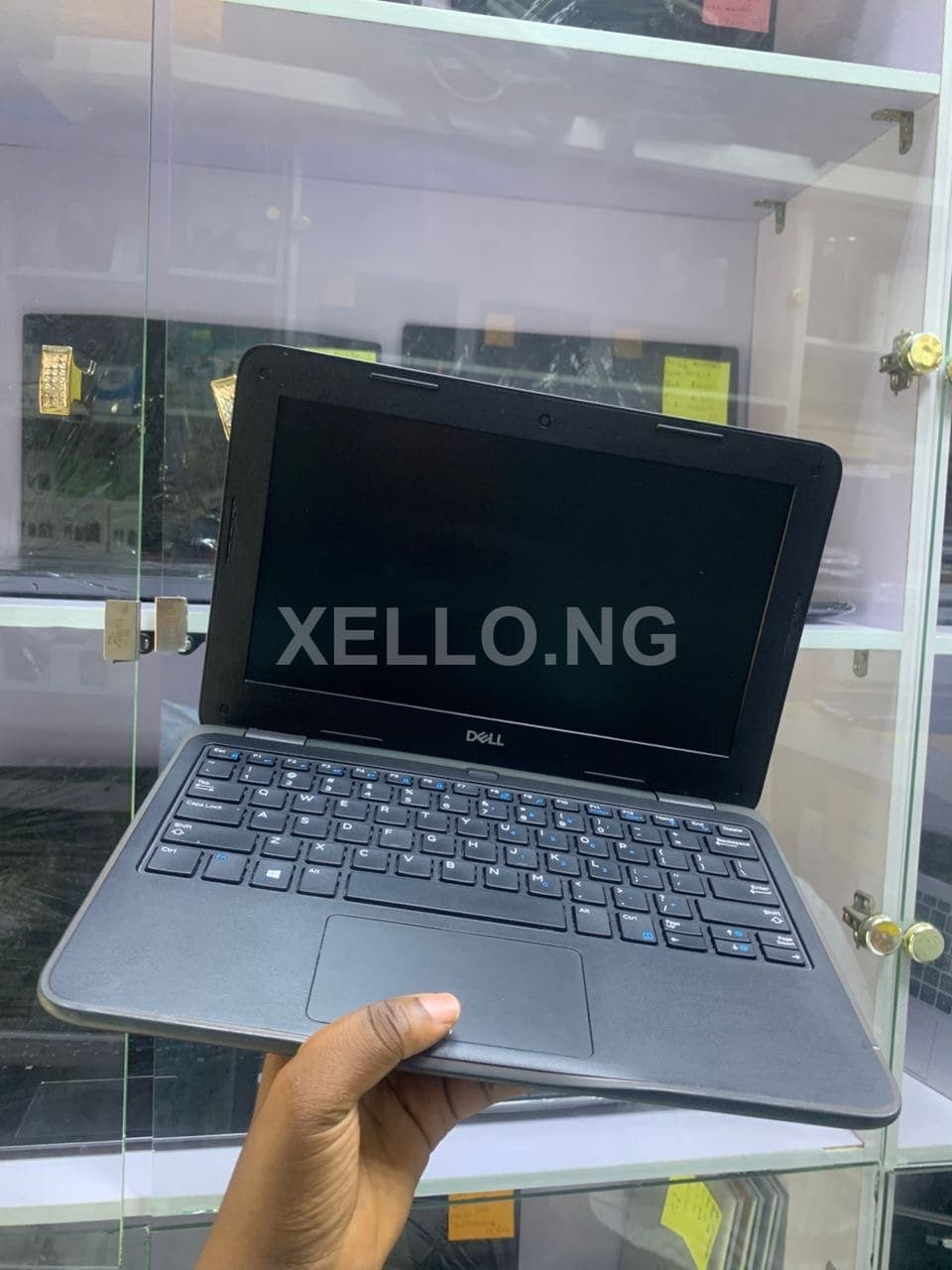 Dell Latitude 3190