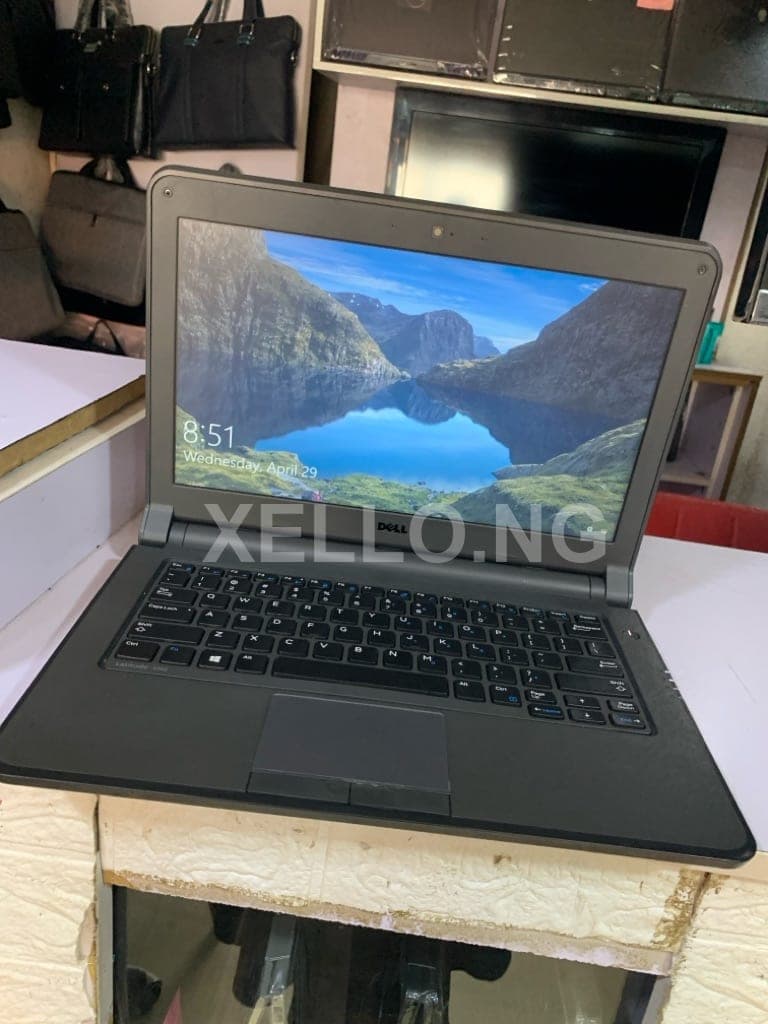 Dell latitude 3340