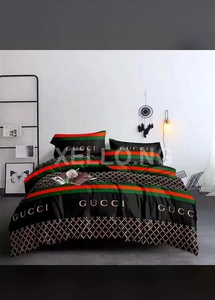 Duvet complete set for sale in Mpape, FCT