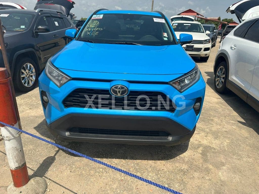2020 TOYOTA RAV4 XLE for sale in Badagry, Lagos